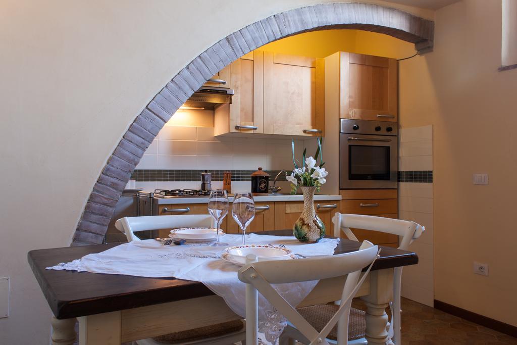 Anna Camere Montalcino Room photo