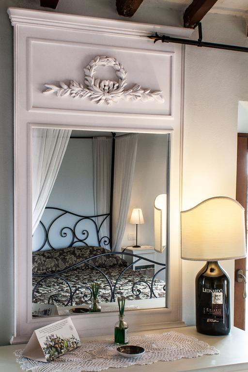 Anna Camere Montalcino Room photo